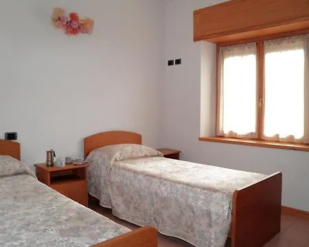 I Runchet Rondine Apartment *